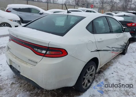 2015 Dodge Dart Sxt z USA, uszkodzony, nr VIN 1C3CDFBB8FD237635